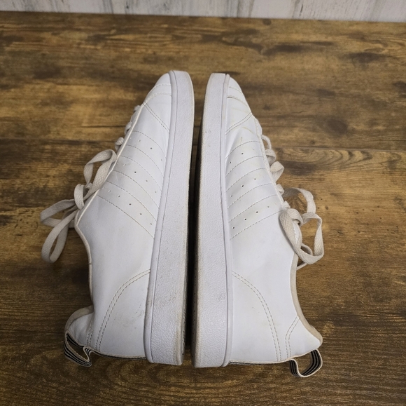 Adidas White and Black Sneakers Mens Size 10 - Picture 7 of 11